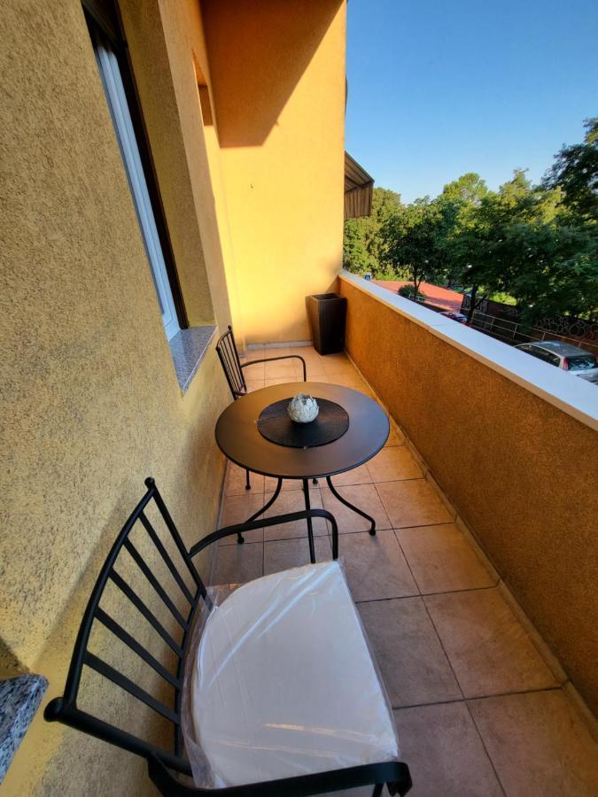 With Free Parking And Large Balcony Apartment Rijeka