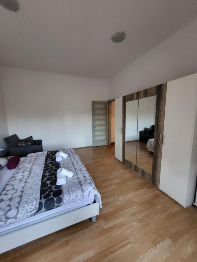 Apartment With Free Parking And Large Balcony Rijeka